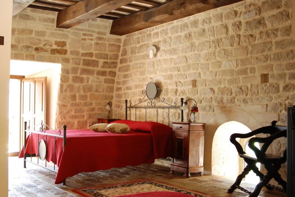 צ'ינגולי B&B San Paterniano חדר תמונה